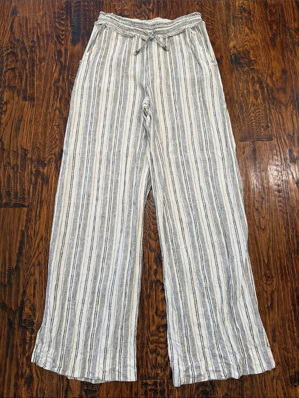 Democracy Linen White & Black Striped Wide-Leg Pants